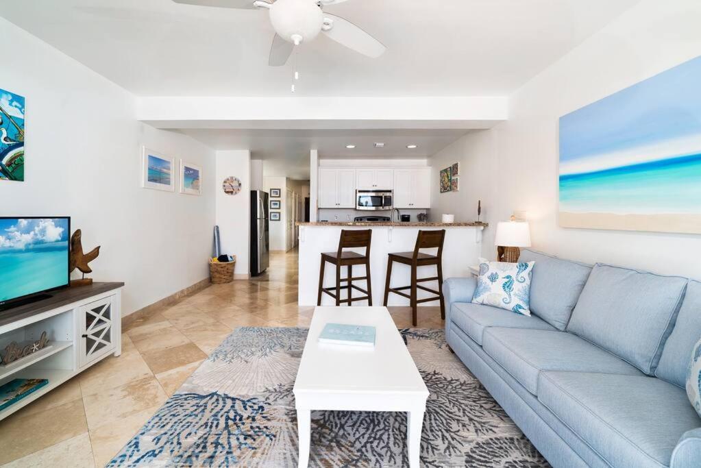 The Cottonwood House - Beach Villa Turtle Cove Exteriér fotografie